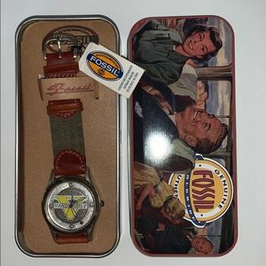 Vintage FOSSIL Vanderbilt University Watch  in Tin